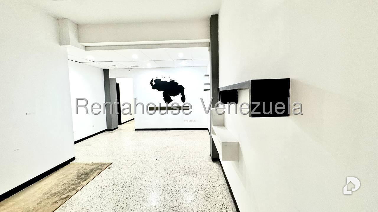 Local comercial en Bello Monte, Caracas – 8