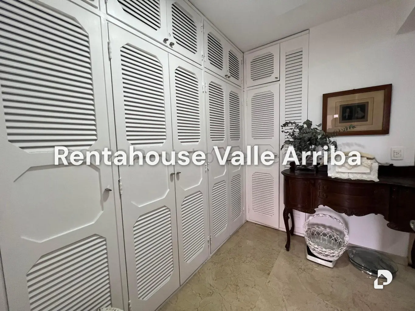 Apartamento en Las Mesetas de Santa Rosa de Lima, Caracas – 23