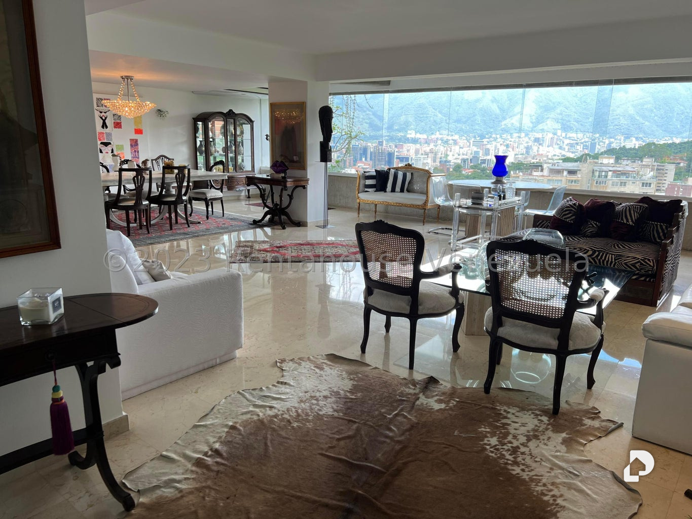 Apartamento en Las Mesetas de Santa Rosa de Lima, Caracas – 8