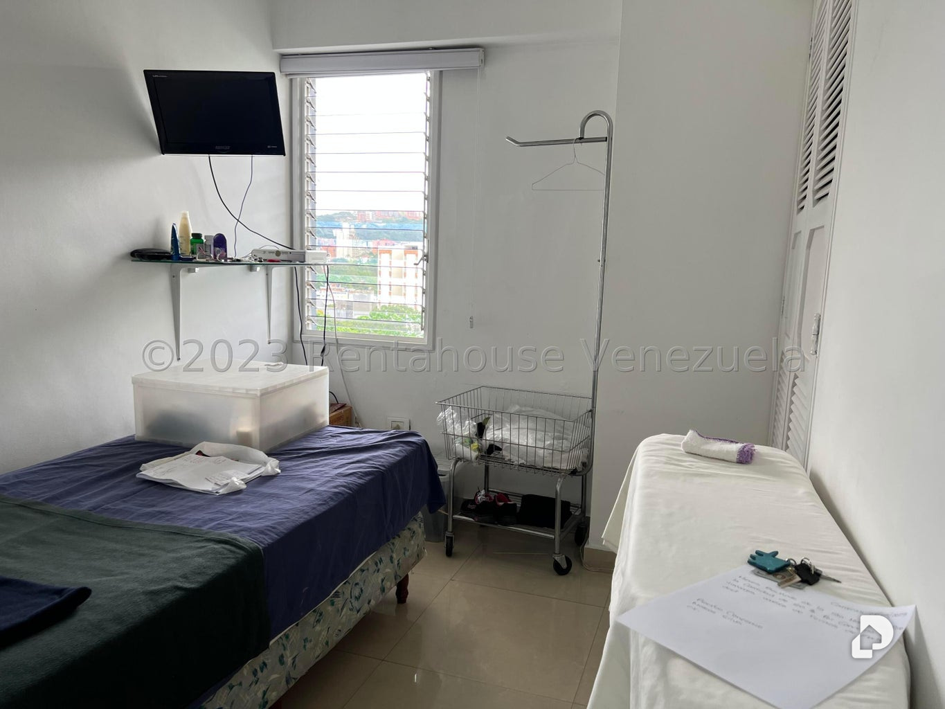 Apartamento en Las Mesetas de Santa Rosa de Lima, Caracas – 21