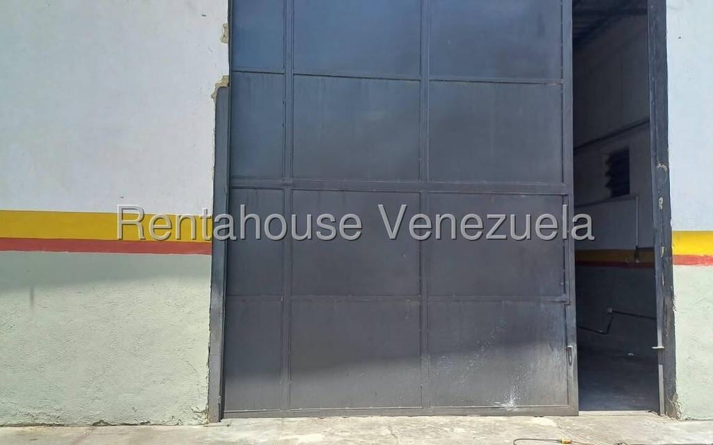 Local comercial en Bello Monte, Caracas - 1