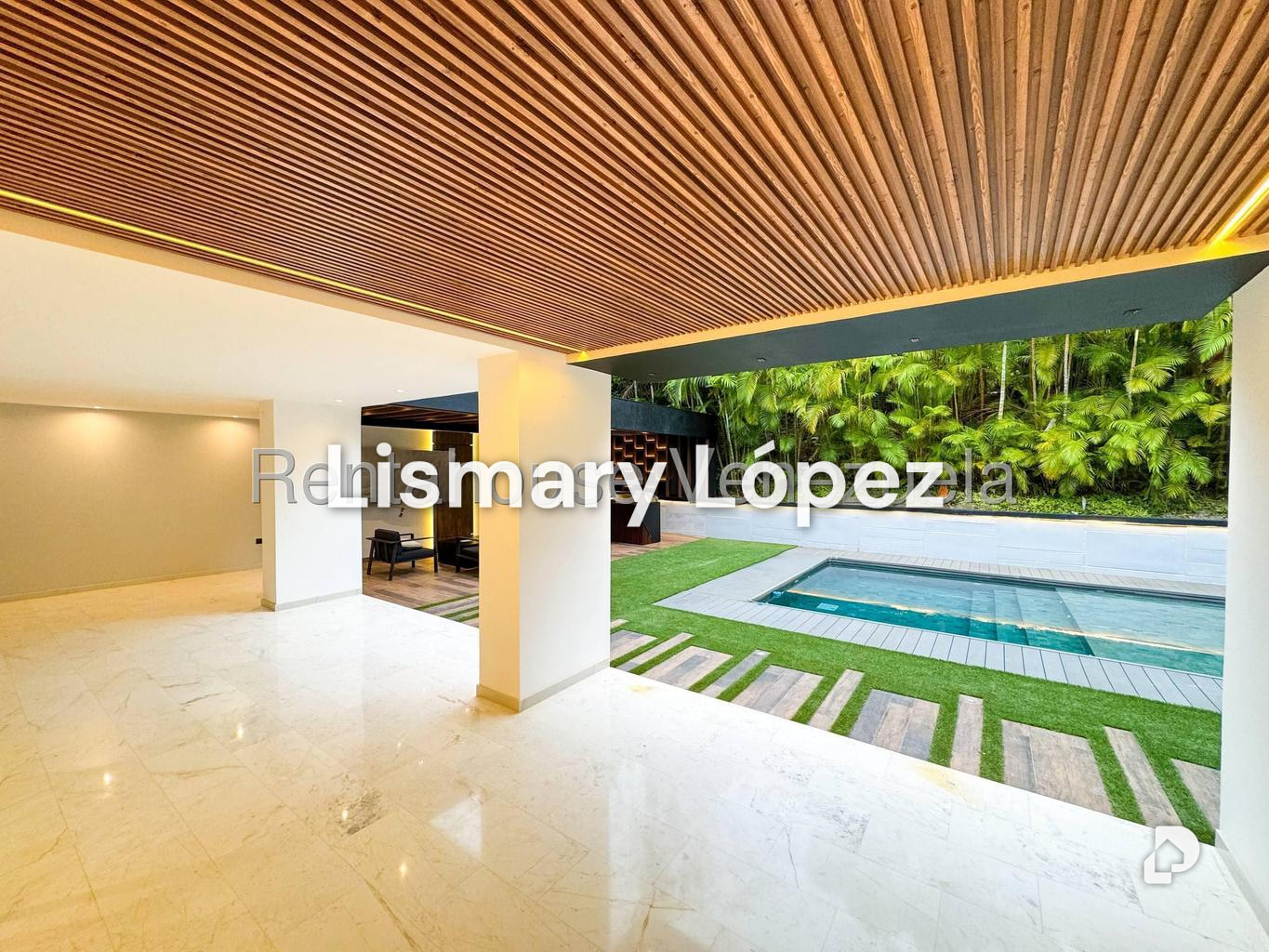 Casa en La Tahona, Caracas – 29