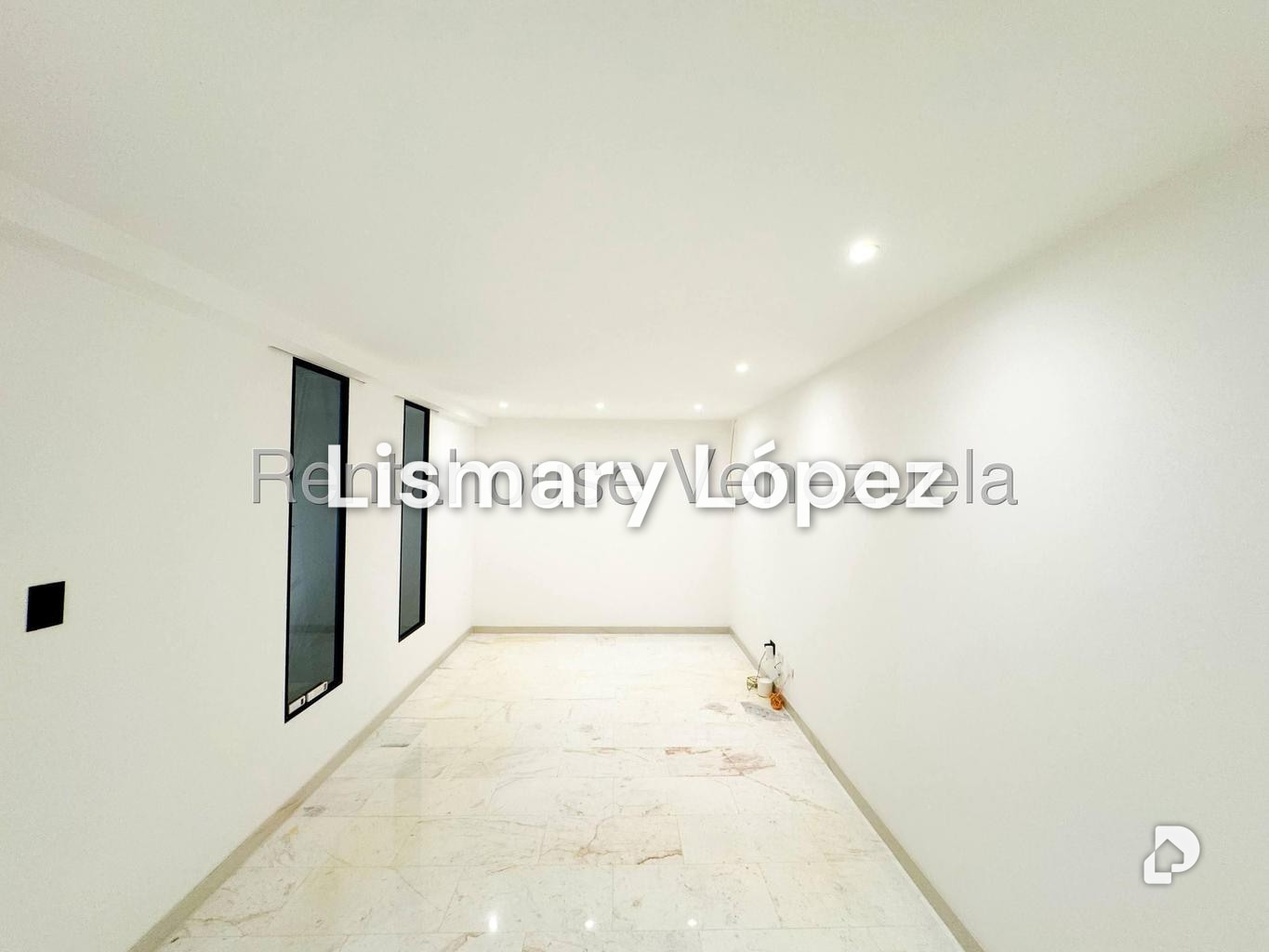 Casa en La Tahona, Caracas – 18