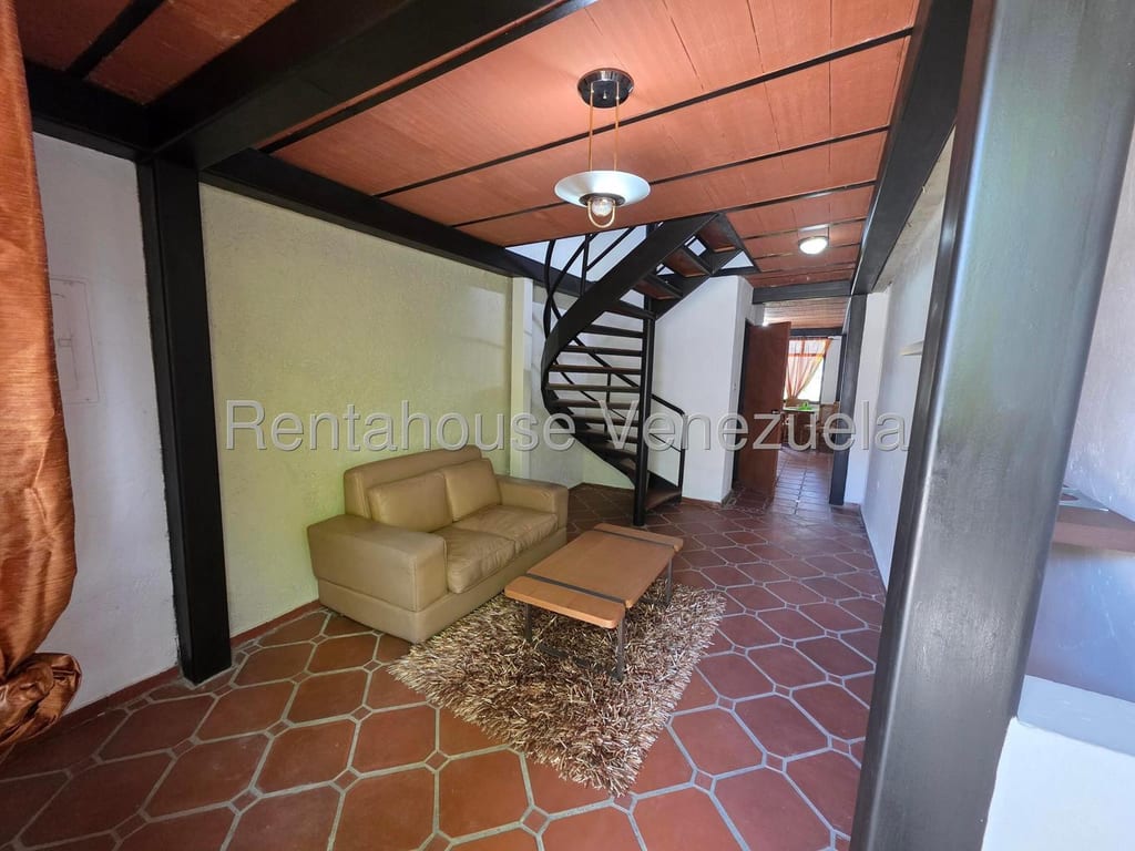 Casa en El Cafetal, Caracas - 1