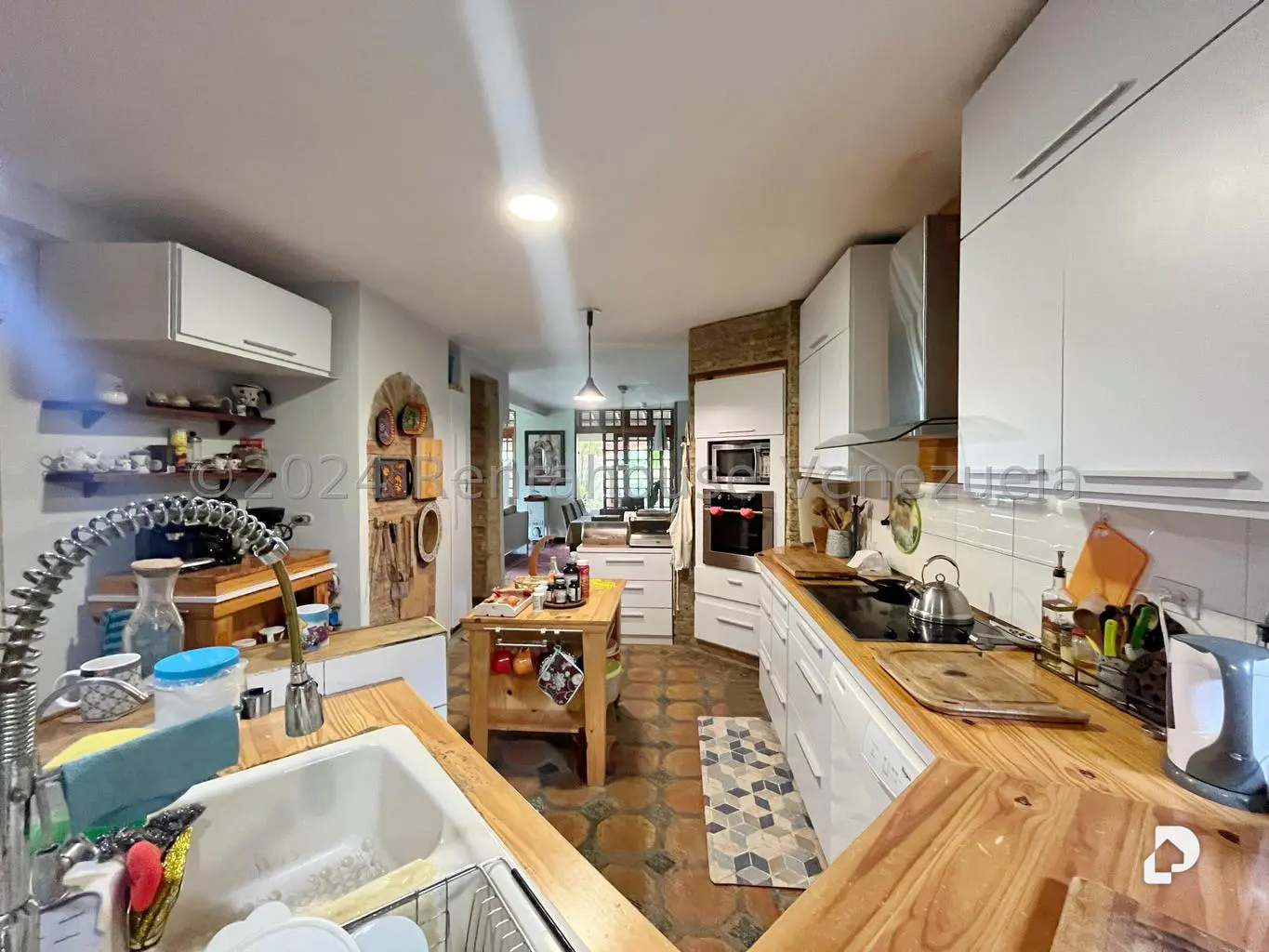 Casa en Oripoto, Caracas – 8