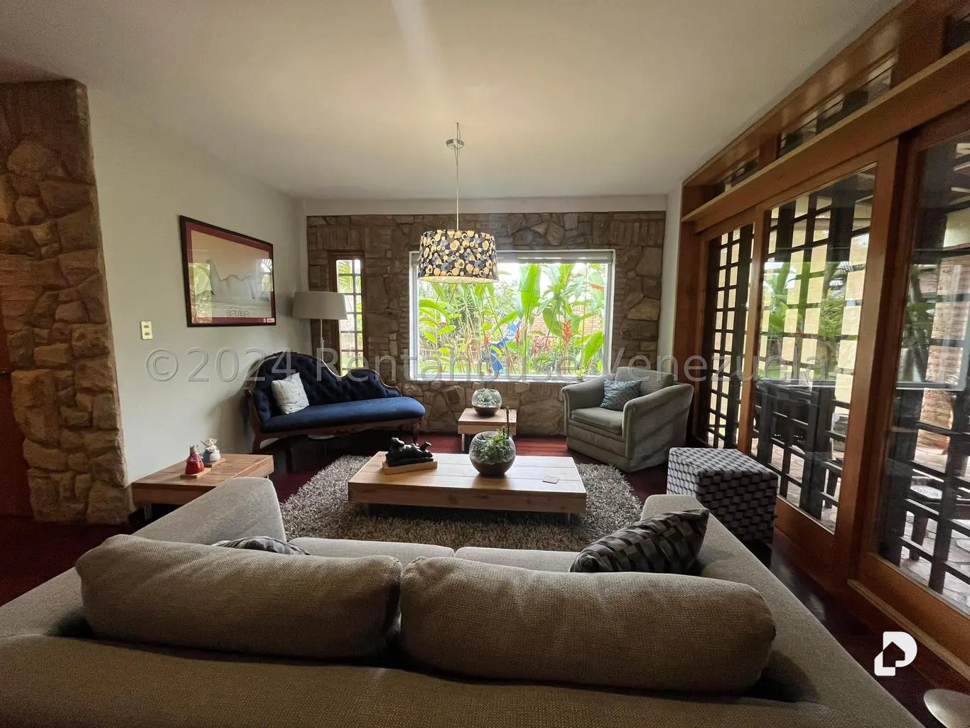 Casa en Oripoto, Caracas – 19