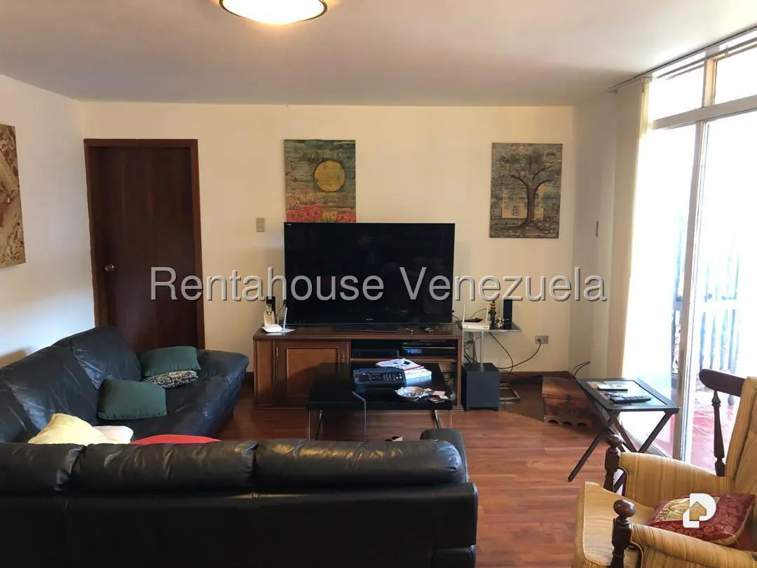 House in Monte Elena, Caracas – 14