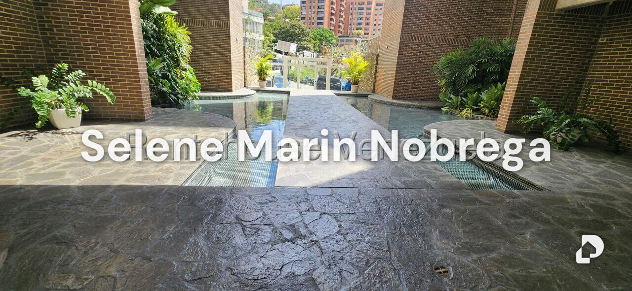 Apartamento en Lomas de Las Mercedes, Caracas – 15