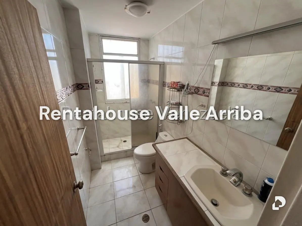 Apartamento en Bello Monte, Caracas – 13