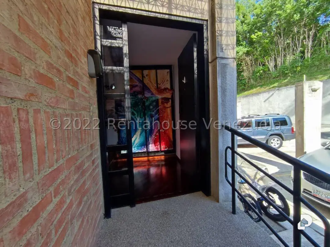 Casa en Los Guayabitos, Caracas – 7