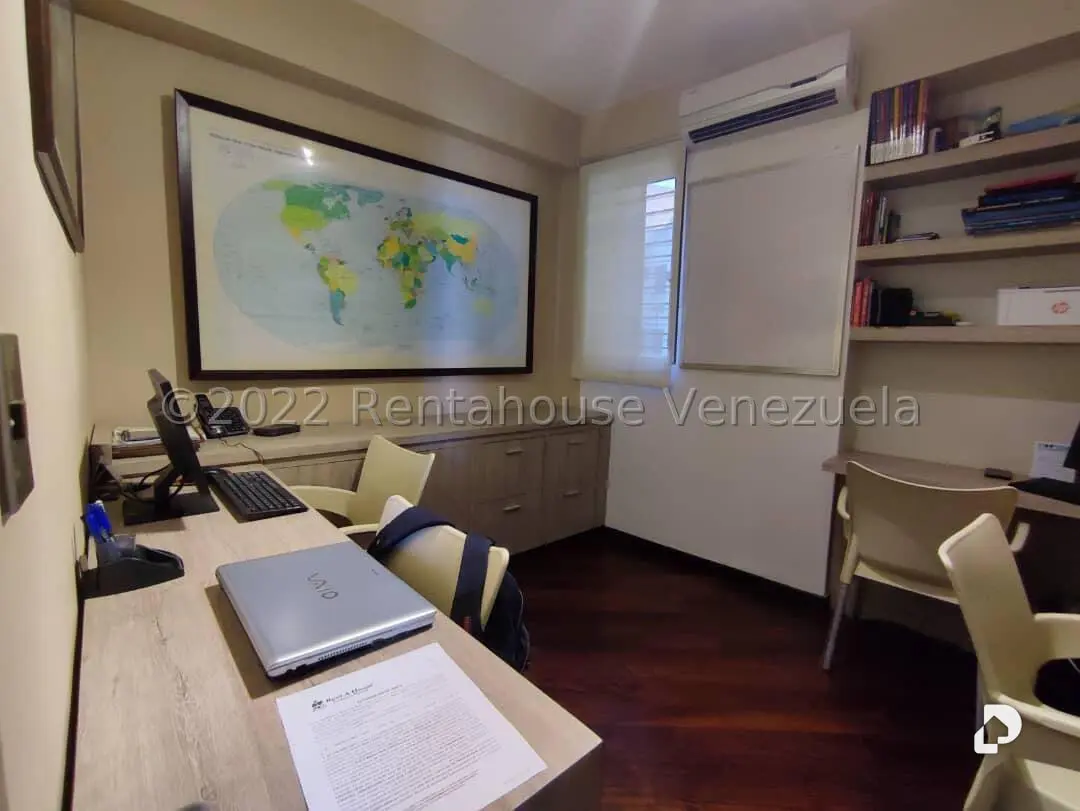 Casa en Los Guayabitos, Caracas – 20