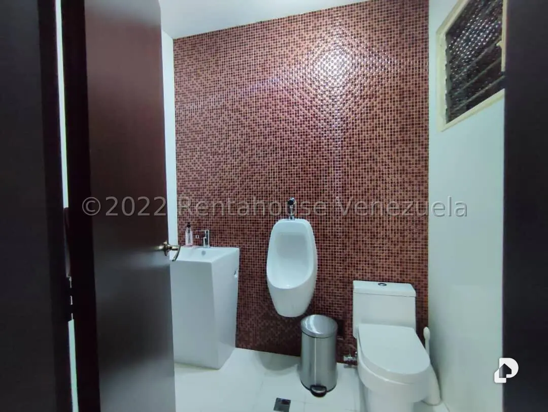 Casa en Los Guayabitos, Caracas – 39