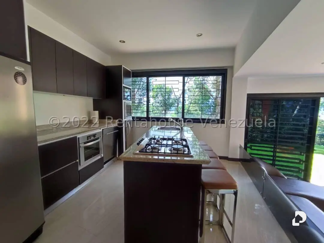 Casa en Los Guayabitos, Caracas – 37