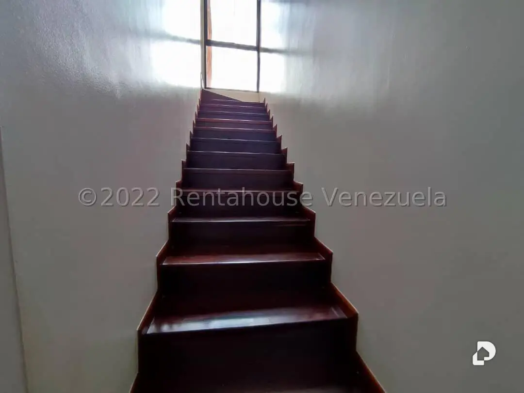 Casa en Los Guayabitos, Caracas – 22