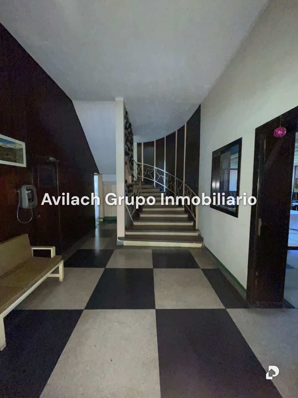 Edificio en Barcelona – 2