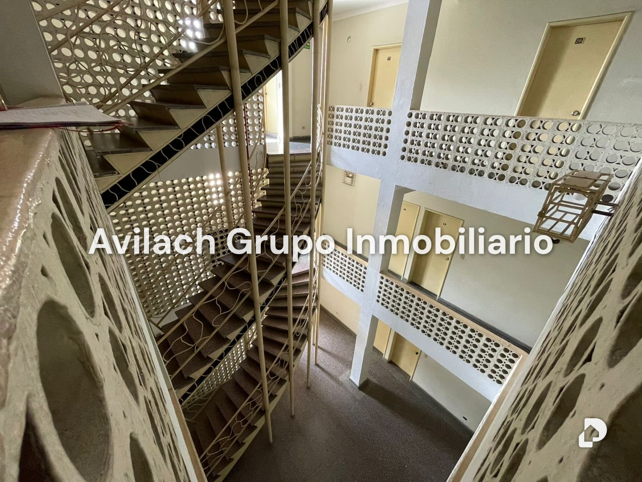 Edificio en Barcelona – 12