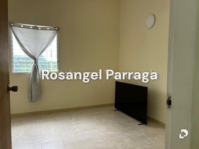 Townhouse en Flor Amarillo, Valencia – 14