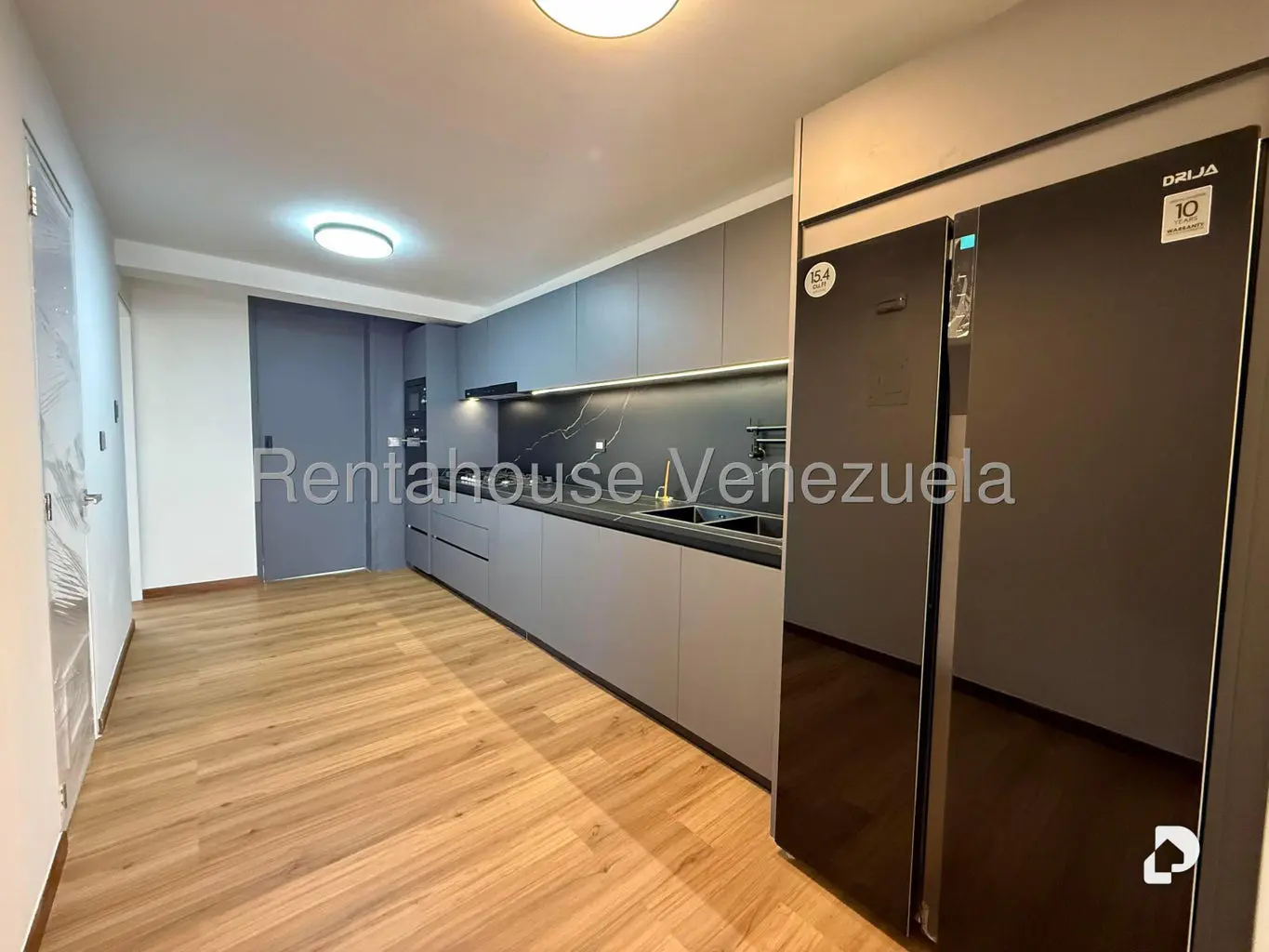 Apartamento en Santa Inés, Caracas – 16