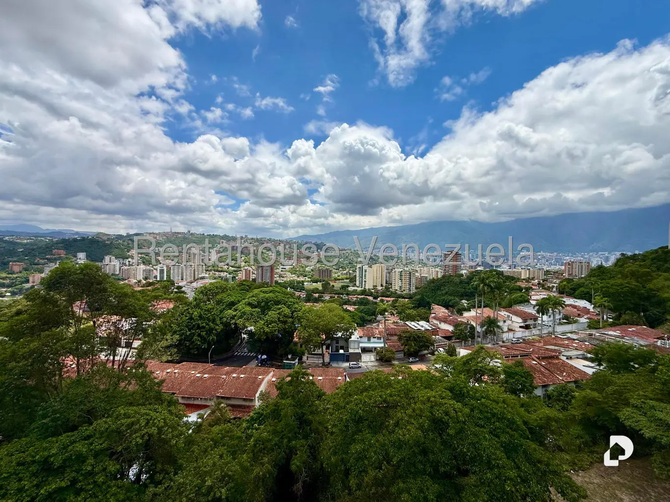 Apartamento en Santa Inés, Caracas – 12