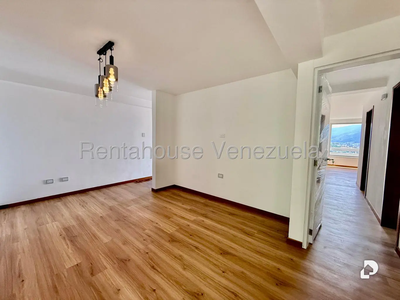 Apartamento en Santa Inés, Caracas – 24