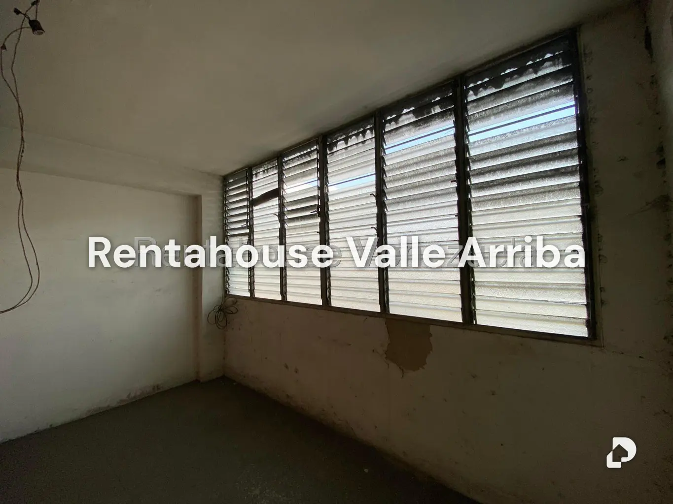 Local comercial en Catia, Caracas – 27