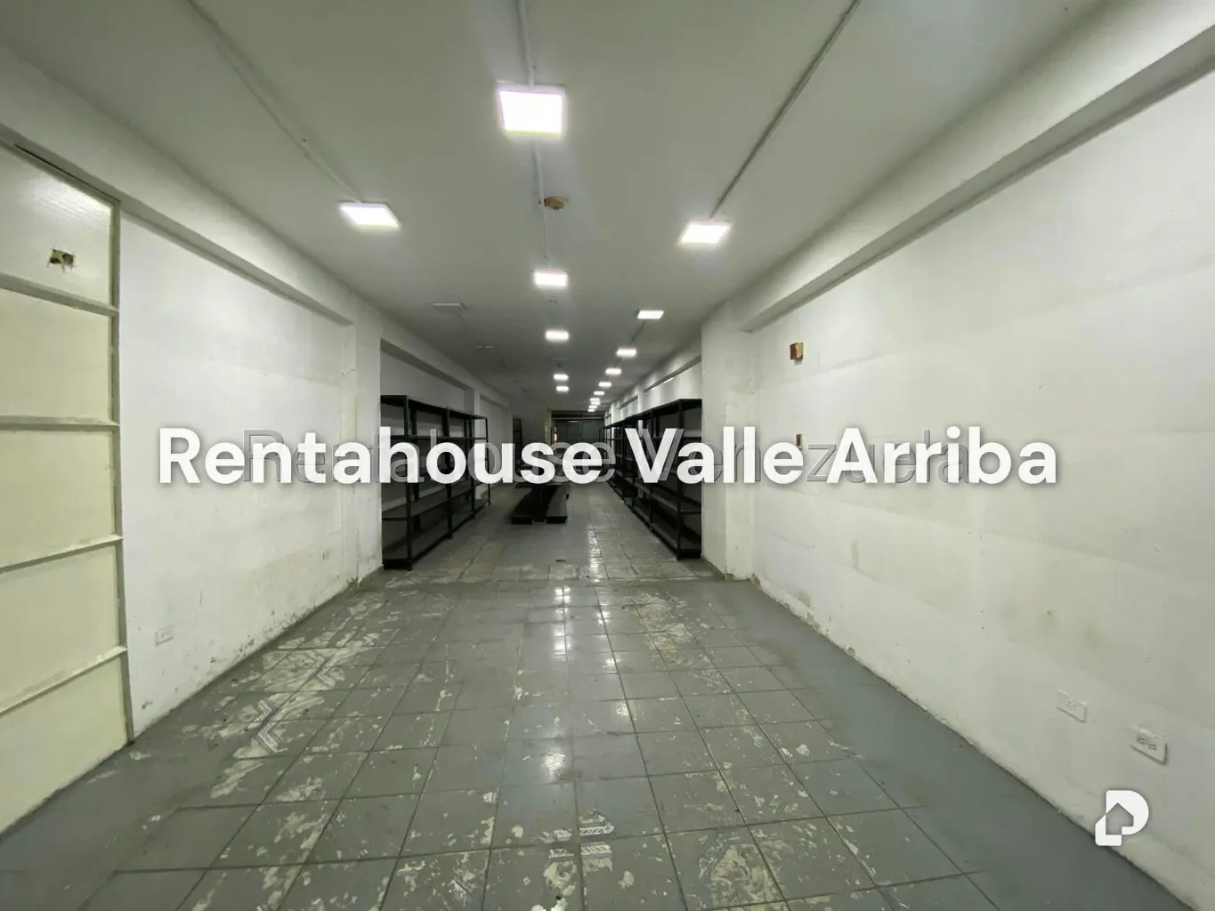 Local comercial en Catia, Caracas – 12