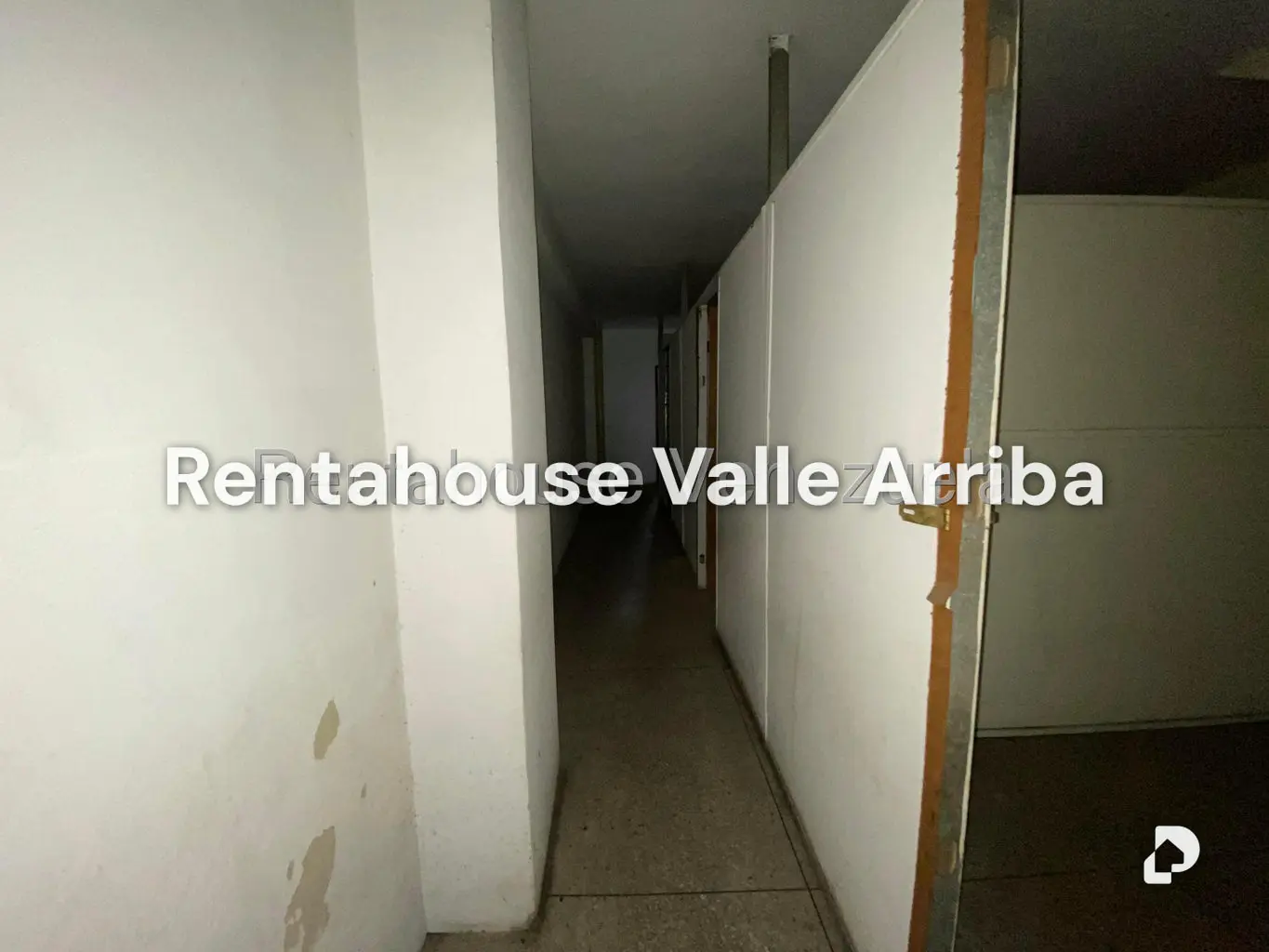 Local comercial en Catia, Caracas – 29