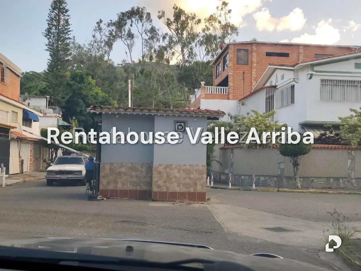 House in La California Sur, Caracas – 23