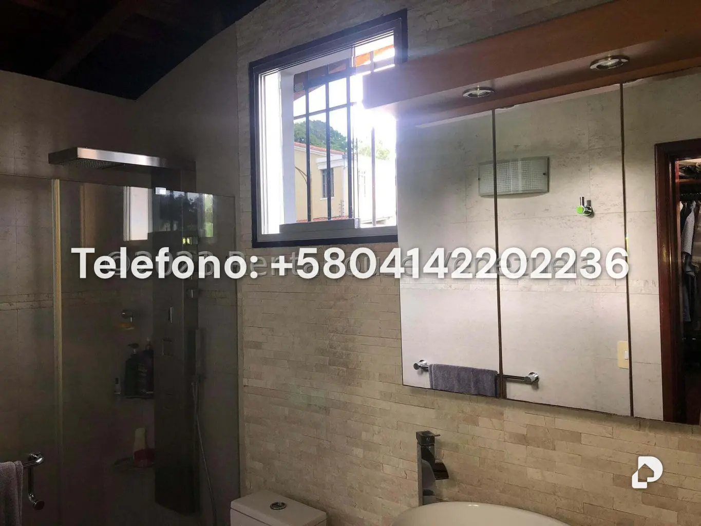 Casa en Prados del Este, Caracas – 20