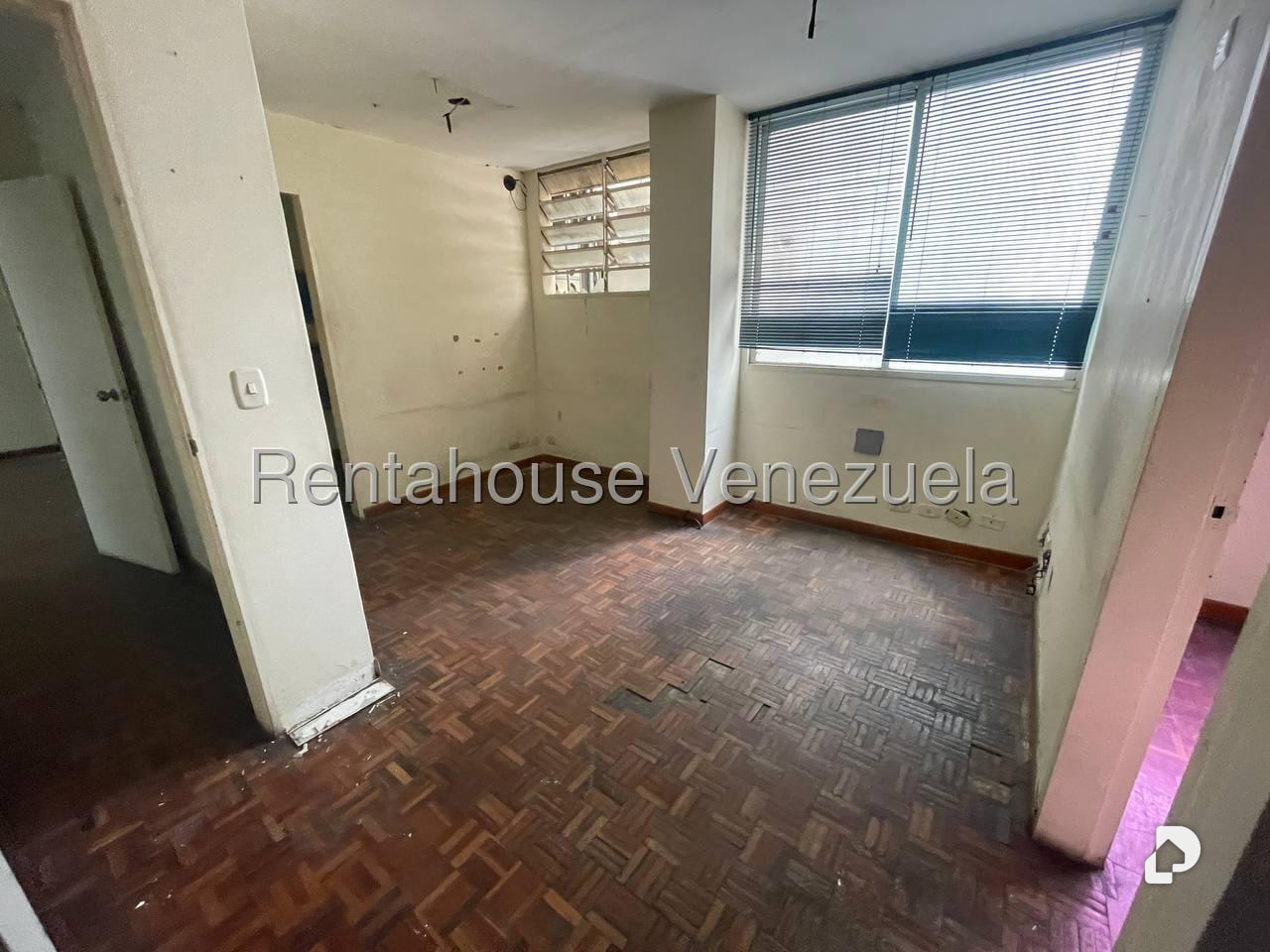Oficina en El Rosal, Caracas – 6