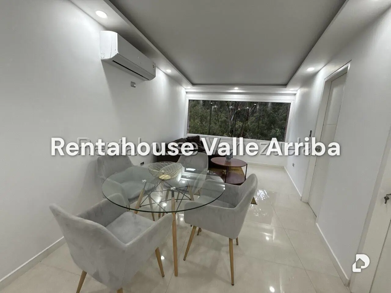 Apartamento en El Cigarral, Caracas – 2