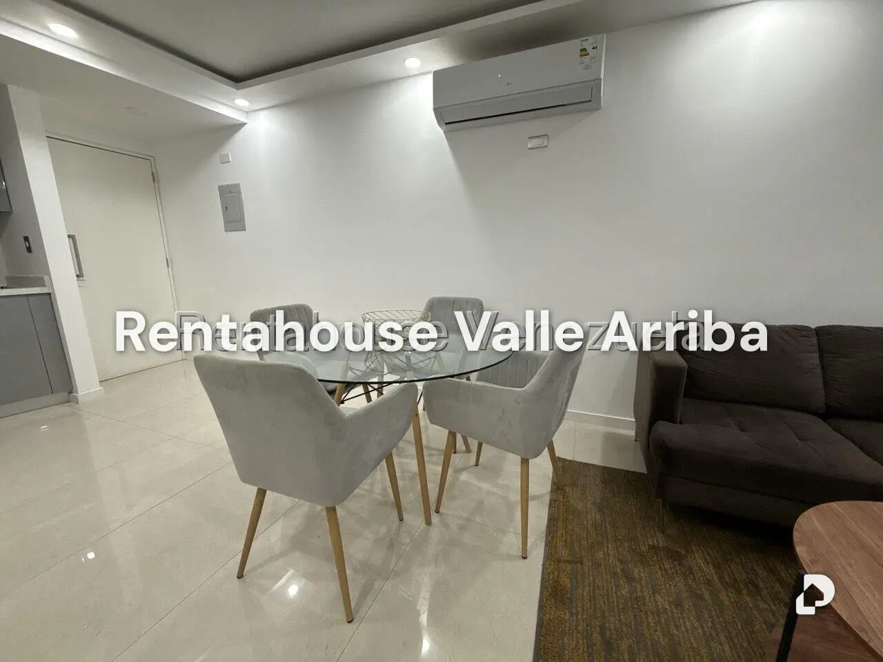 Apartamento en El Cigarral, Caracas – 12