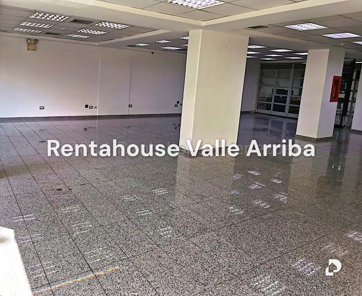 Local comercial en El Rosal, Caracas – 4