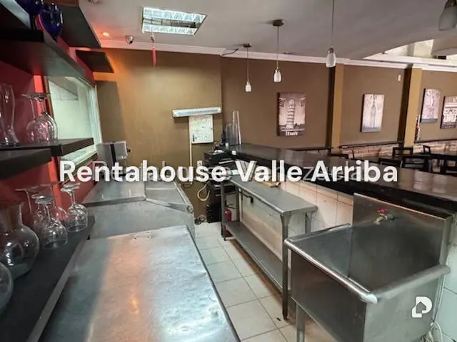 Local comercial en El Hatillo, Caracas – 12