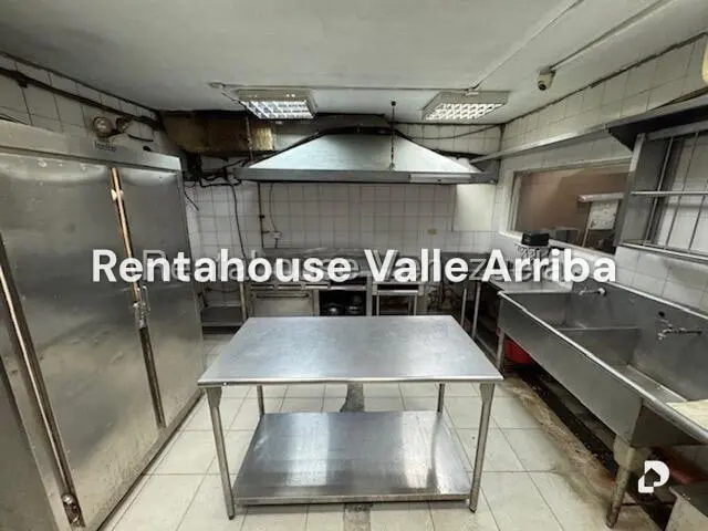 Local comercial en El Hatillo, Caracas – 19