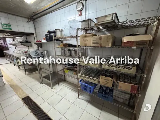 Local comercial en El Hatillo, Caracas – 27