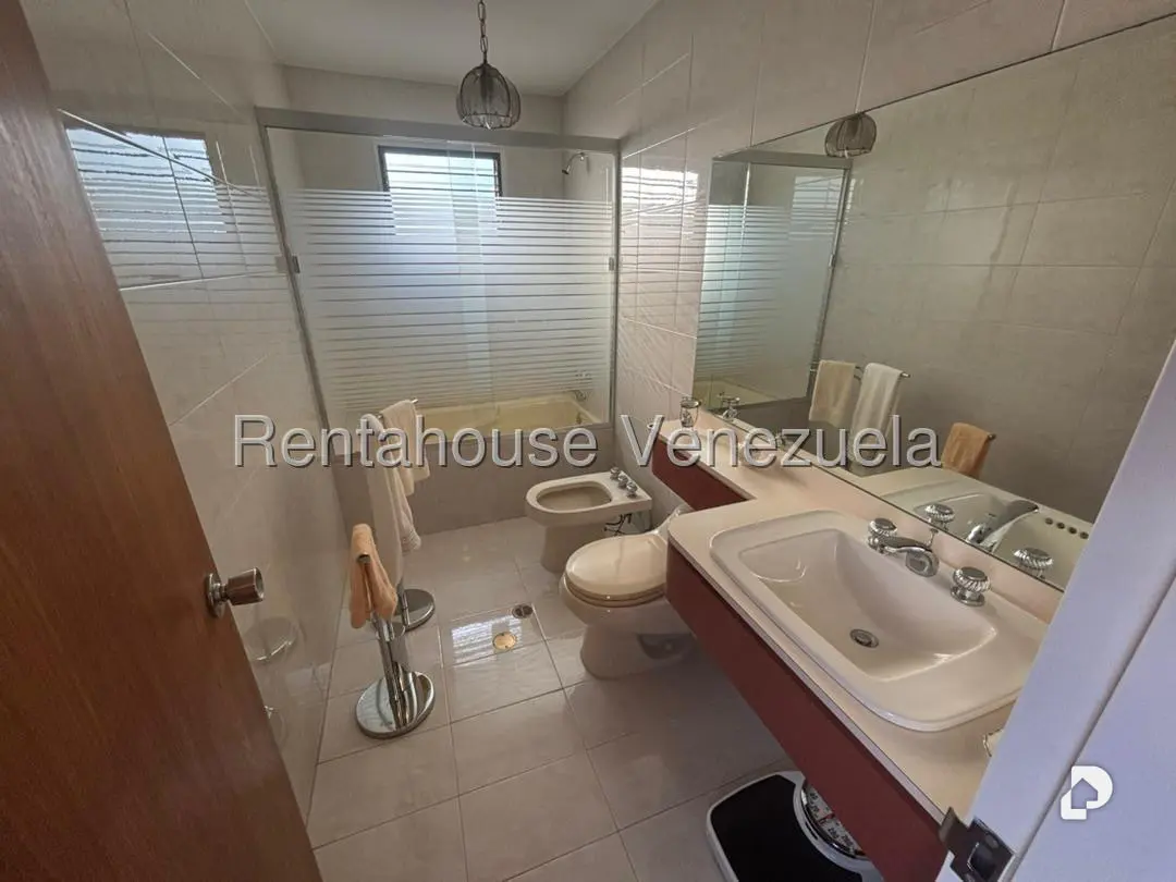 Apartamento en Miranda, Caracas – 19