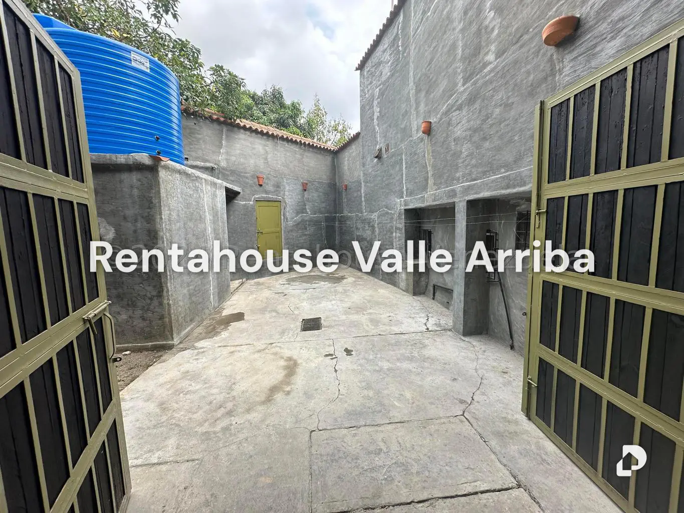 Local comercial en El Hatillo, Caracas – 11