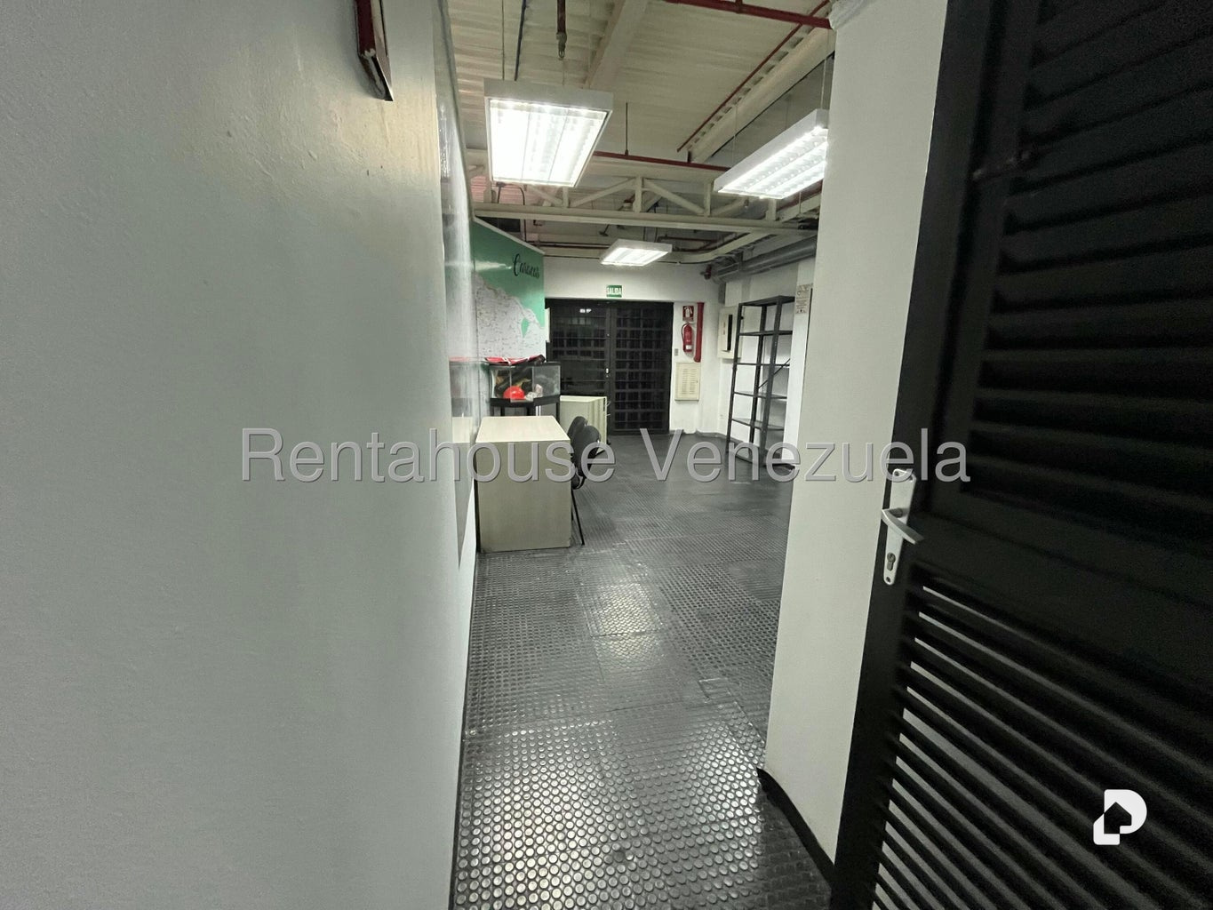 Office in La Campiña, Caracas – 14
