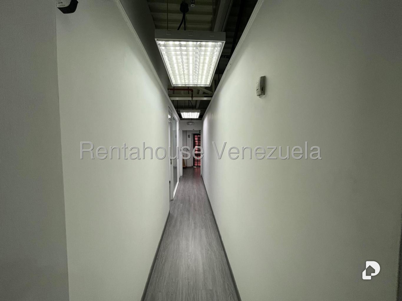 Office in La Campiña, Caracas – 2