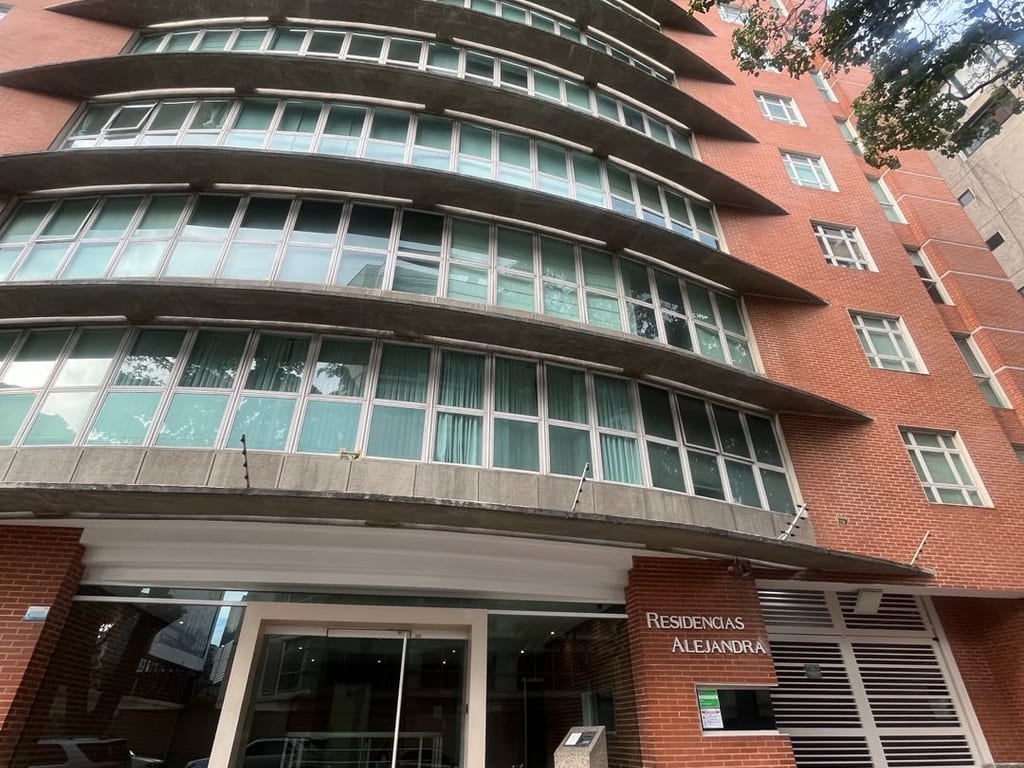 Apartamento en El Rosal, Caracas - 1
