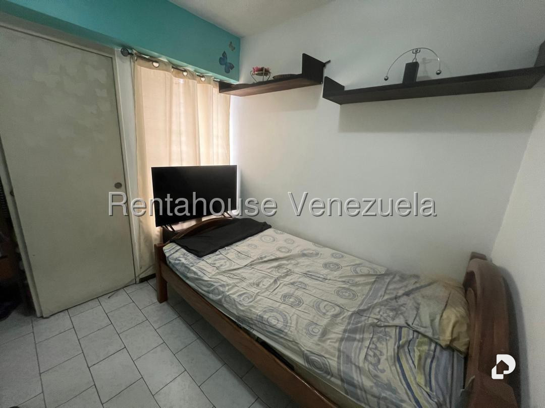 Apartamento en El Paraíso, Caracas – 12