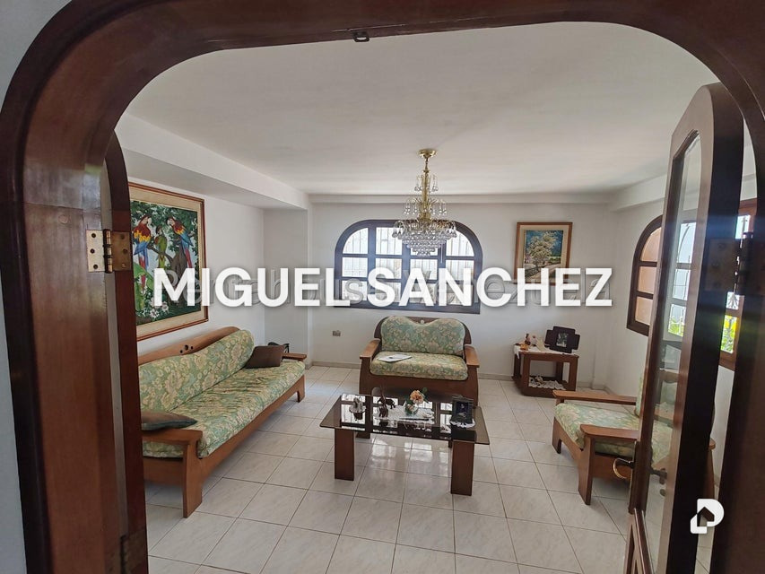 Casa en El Marqués, Caracas – 12