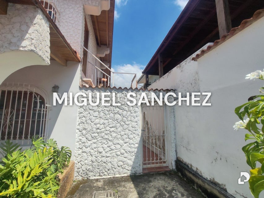 Casa en El Marqués, Caracas – 6