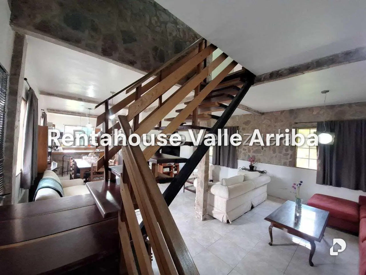 Casa en Colinas de Caicaguana, Caracas – 4
