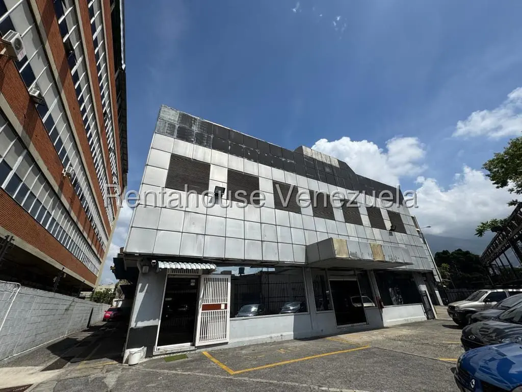Office in La California Sur, Caracas - 1