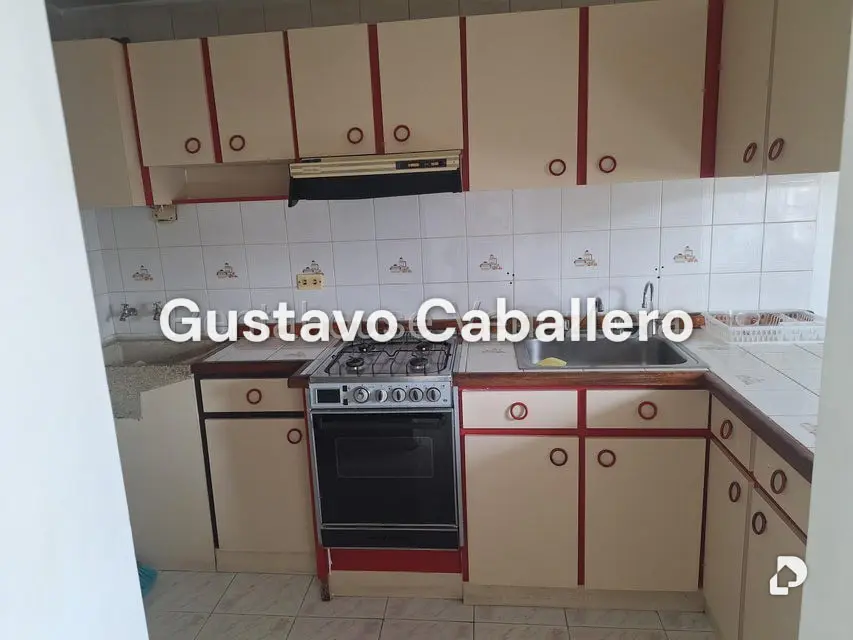 Apartamento en San Antonio, Caracas – 4