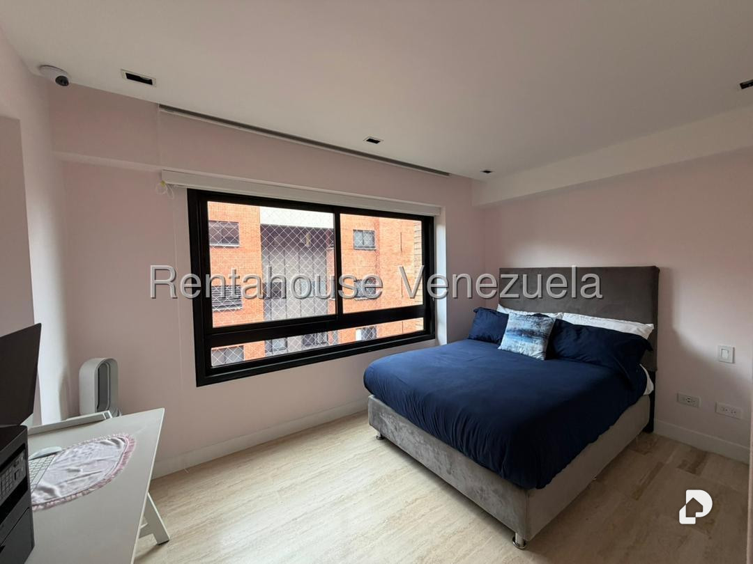Apartamento en Campo Alegre, Caracas – 13