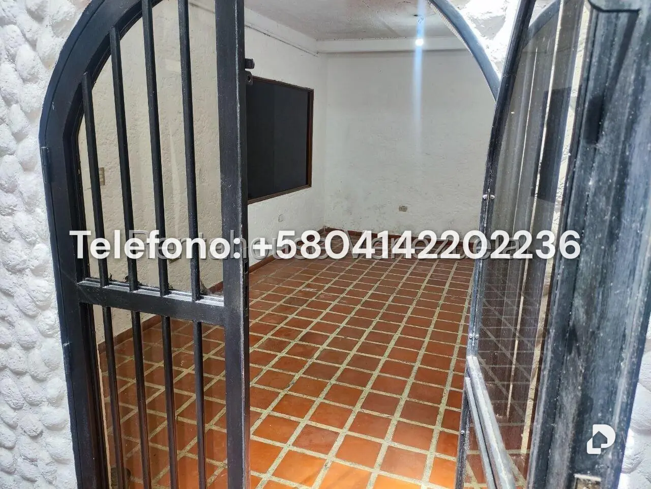 Local comercial en El Hatillo, Caracas – 11