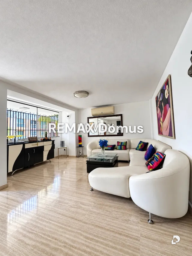 Apartamento en Los Naranjos de las Mercedes, Caracas – 12